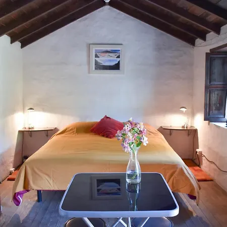 Guest house El Oasis *